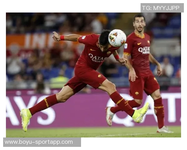 小克鲁伊维特热爱罗马足球期盼球队夺得意甲冠军荣耀