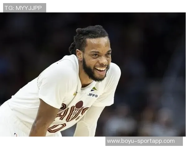 加兰复出表现出色12投5中斩获20分2篮板7助攻三分球命中率高达75