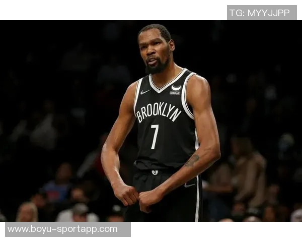 米勒表现低迷仅得7分三分球全失球队遭遇失利再遭批评