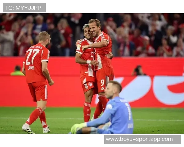 拜仁下半场大换血全队11人轮换卡尔迪亚斯格纳布里齐齐上阵